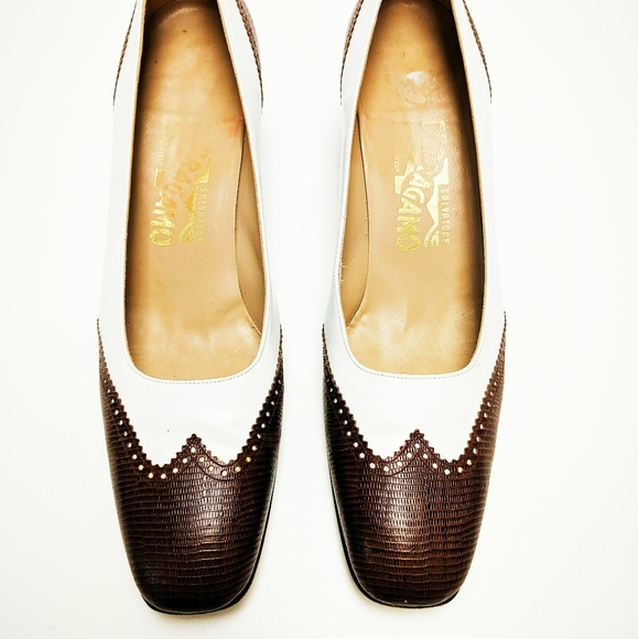 Vintage Ferragamo Heels Size 9.5 AAAA Extra Narrow - Picture 2 of 8
